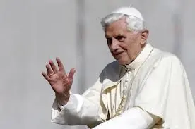 Padre Lombardi sulle dimissioni del Papa: "un grande atto di governo della Chiesa"