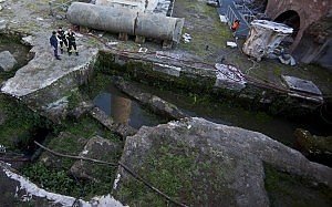 Guasto a una condotta idrica: Fori Imperiali allagati