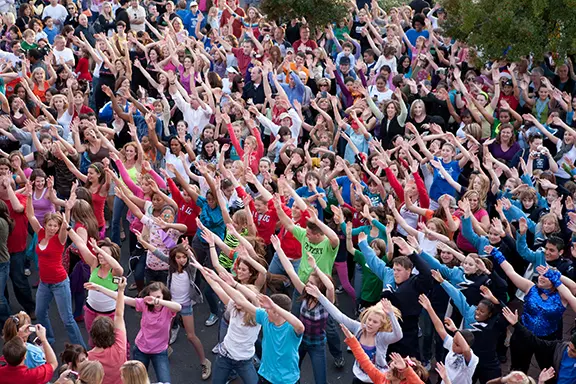 A passo di danza diciamo "No alla violenza sulle donne"