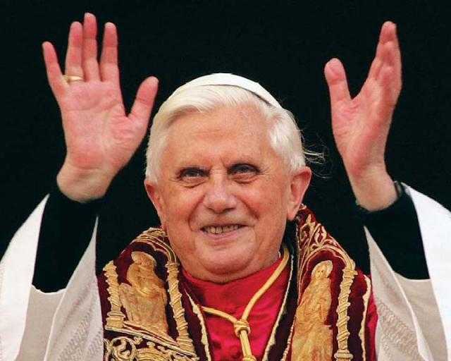 Papa Benedetto XVI: Il 28 febbraio lascia pontificato