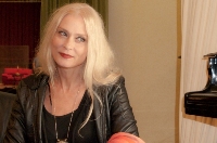 Cosenza, Madonna del Pilerio: in Cattedrale lo spettacolo "Madre di luce", con Isabel Russinova