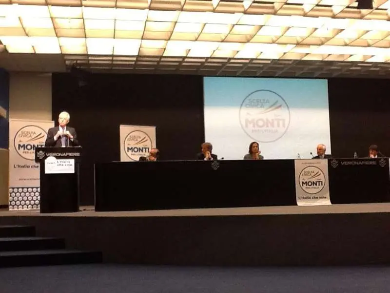 Mario Monti a Verona: "Inutile il voto a Pdl e Lega Nord"