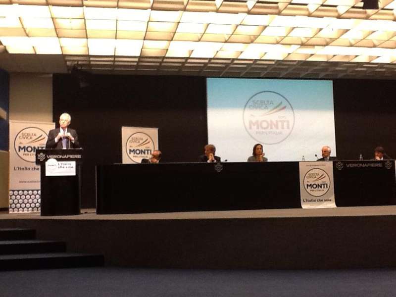 Mario Monti a Verona: "Inutile il voto a Pdl e Lega Nord"
