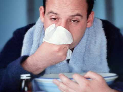 Influenza: colpiti tre milioni di italiani