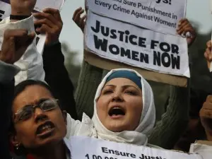India: pena capitale per gli stupratori che causano la morte delle vittime