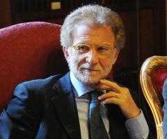 Alta tensione all'Università di Bologna, scorta per il rettore Dionigi