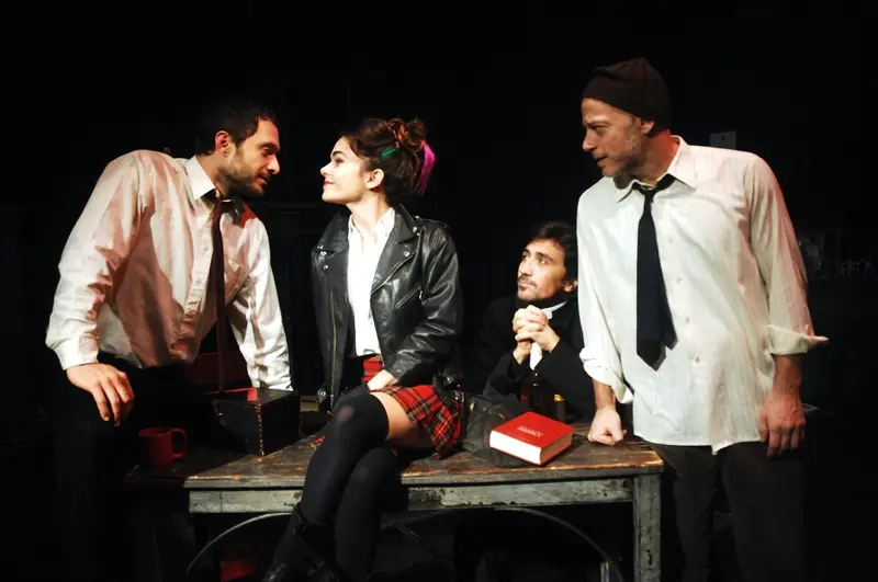 Al Teatro Menotti: Occidente Solitario