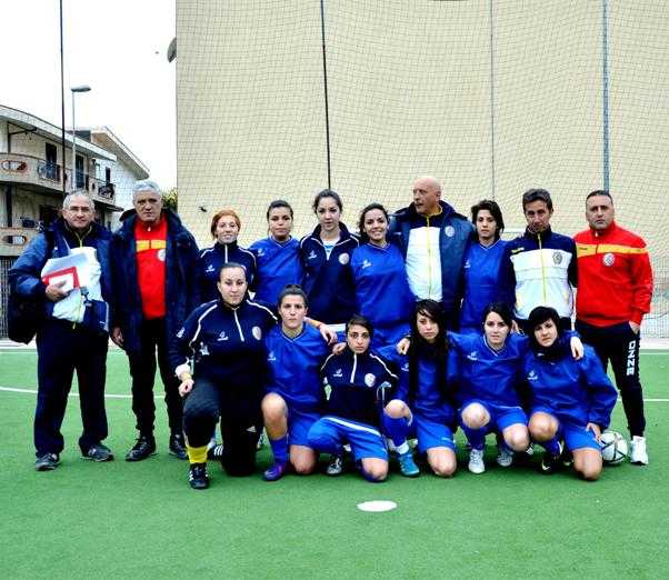 Calcio a 5: Sabato 26 gennaio 2012 ore 15,00 la formazione femminile della W. S.Catanzaro