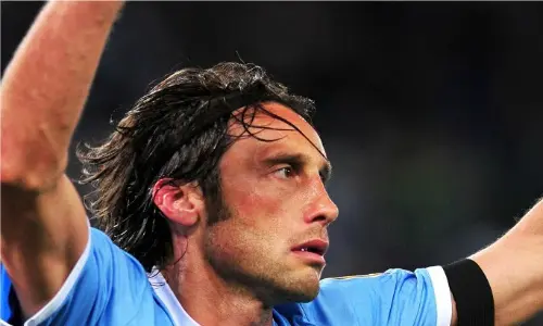 Tim Cup, Mauri gela la Juventus