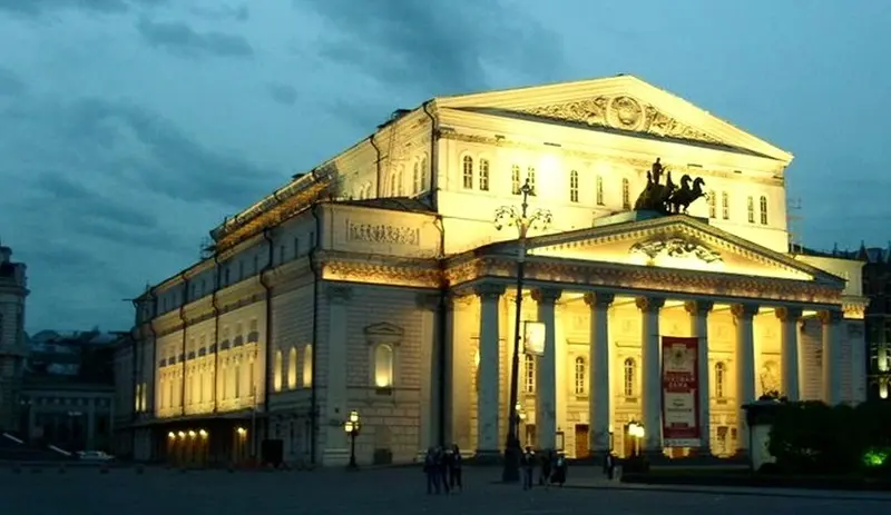 Ustione di terzo grado per il direttore artistico del Bolshoi