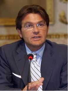 Parma, la Finanza arresta l'ex sindaco Vignali