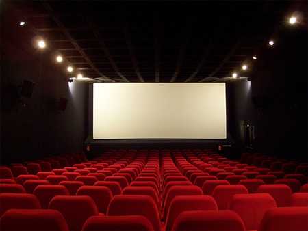 Cinema, nel 2012 presenze in calo del 10%.  Codacons, "Biglietti troppo cari"