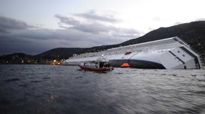 Lo scoglio del Giglio, la "Concordia" e il "Concorde": un monito per l'uomo contemporaneo