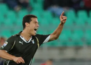Tim Cup: la Lazio vola in semifinale. Domani sera Juventus-Milan