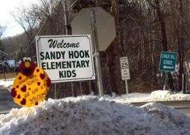 I bimbi della Sandy Hook School tornano in classe