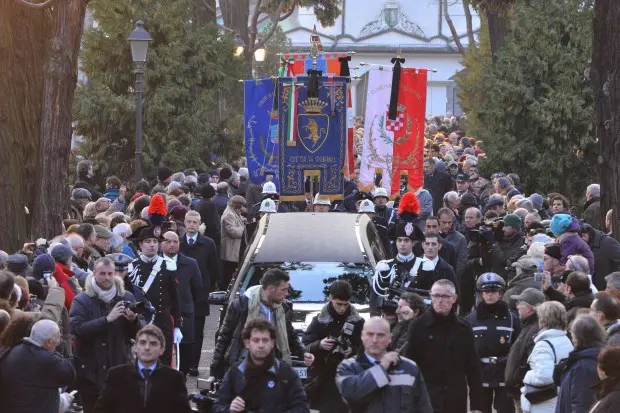 Funerali pubblici di Rita Levi Montalcini: in quattromila a salutarla per l'ultima volta