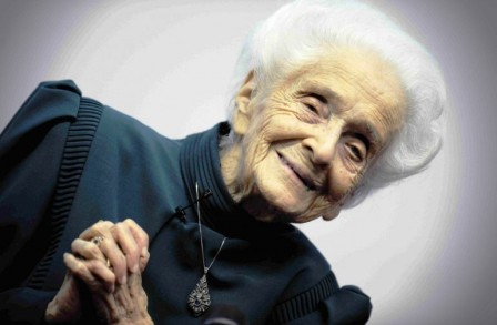 Rita Levi Montalcini: il feretro arriva a Torino. I parenti ricordano: "Funerale aperto a tutti"