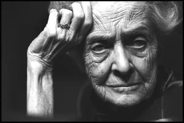 Rita Levi Montalcini: Un cuore per la scienza. Oggi la camera ardente al Senato