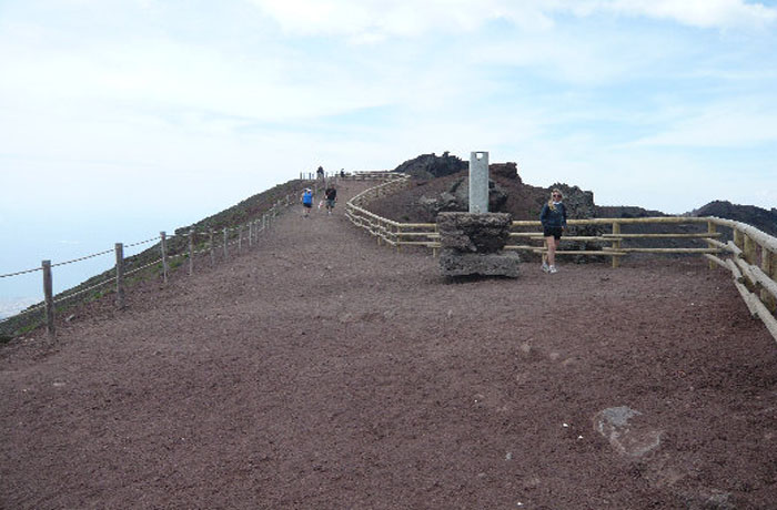 Visite sul Vesuvio triplicate nel periodo natalizio