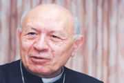 L'arcivescovo emerito Antonio Cantisani ha vinto il Premio speciale "Feudo di Maida"