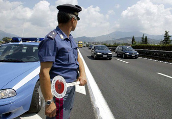 Copanello, due tamponamenti rallentano il traffico
