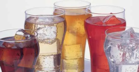 Bibite light controproducenti per la linea