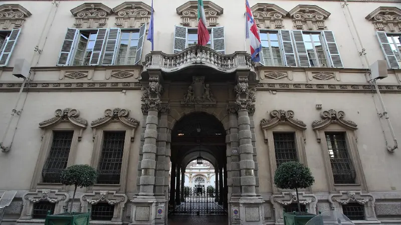 L'ansia dei rimborsi: fremono in Regione