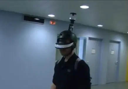 Inventato il casco che permette di vedere la realtà a 360 gradi