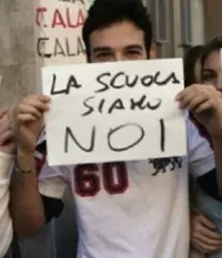 Bologna: nuove manifestazioni, stesse proteste