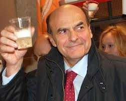 Primarie Pd, Bersani vince e promette: "Niente favole"