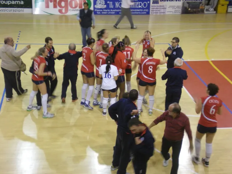 Volley Soverato, fantastica vittoria contro la capolista Novara