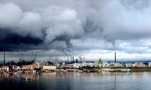 L'Ilva riapre, ma è scontro tra Governo e Procura di Taranto