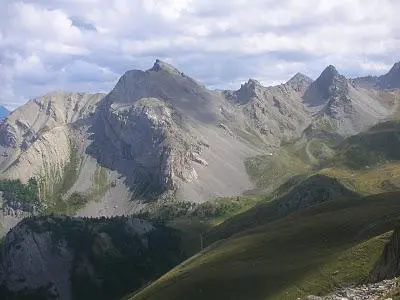 Alpinisti italiani dispersi in Francia: ore decisive per via delle condizioni meteo favorevoli