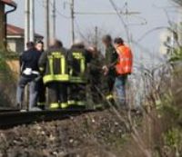 Treno travolge furgone: sei morti a Rossano (Cs)