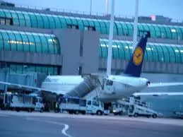 Podgorica, Alitalia non paga il carburante. Il pilota anticipa 4mila euro per il cherosene