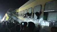 Egitto, treno contro scuolabus, 47 giovani vittime
