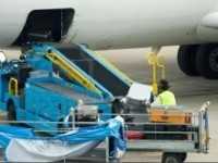 Fiumicino: tragedia sul lavoro in aeroporto, un uomo muore schiacciato da un carrello