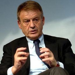 Clini sul maltempo: "Ue liberi risorse allentando patto di stabilità"