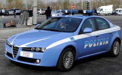 Torino: Arrestato agente segreto che rubava nelle auto, i colleghi lo chiamavano "Mister Bean"