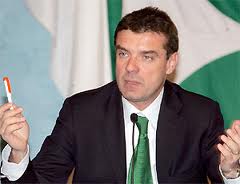 Regione Piemonte: il Governatore Cota promette di mettere a posto i conti