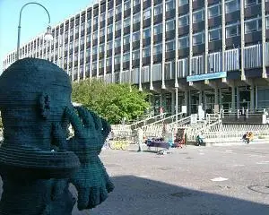 Istruzione pubblica in Piemonte: tra tagli ed amianto cresce la tensione