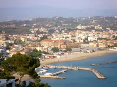 Minturno: fra acque nere e blackout