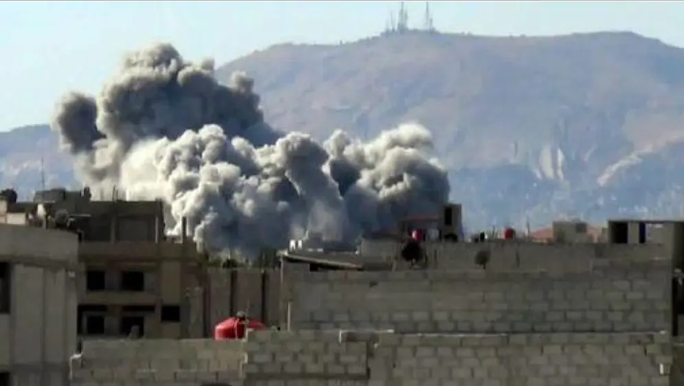 Siria: il primo cacciabombardiere su Damasco