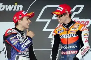 Lorenzo è campione del mondo, Stoner vince davanti al suo pubblico