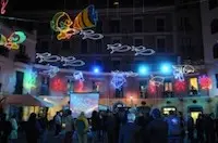 Napoli, in prestito luci d'artista di Salerno per illuminare i presepi