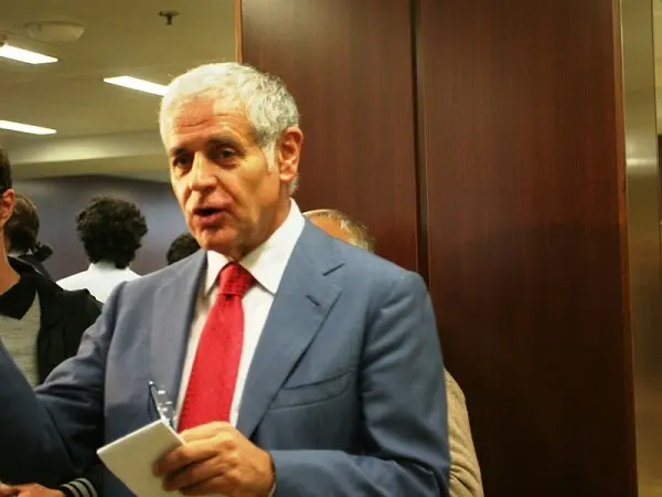 Regione Lombardia: Cala il sipario sulla giunta Formigoni