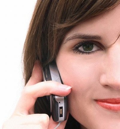 I cellulari causano il cancro? Una sentenza riaccende i dubbi