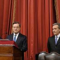 Draghi e Grilli ottimisti: "Segnali di ripresa, continuare così"