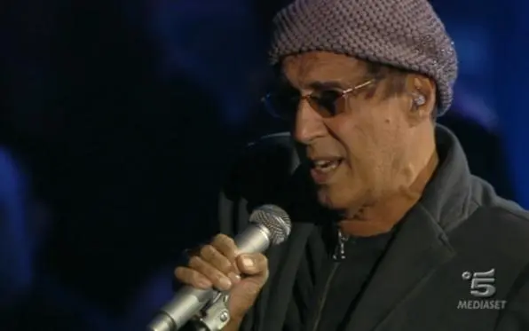 Celentano infiamma l'Arena di Verona tra polemiche e grande musica