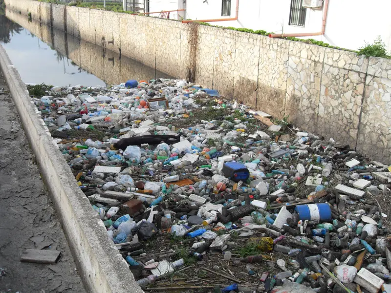 Emergenza tumori in Campania: parte la campagna "Stop biocidio"